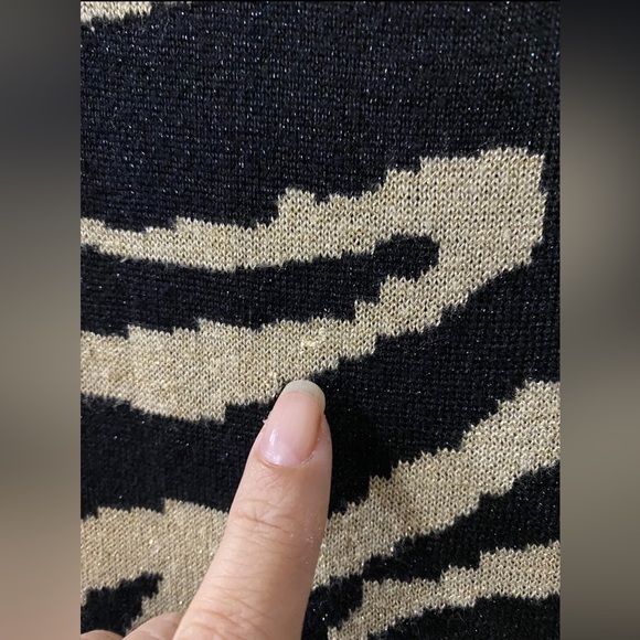 Cache top size small. - Picture 4 of 9